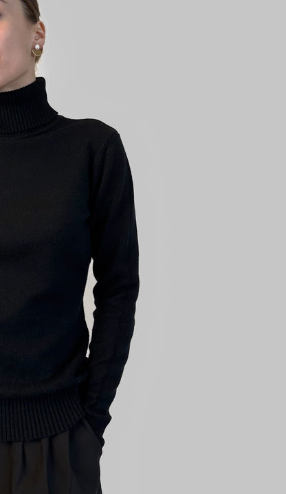 Black Warm Turtleneck